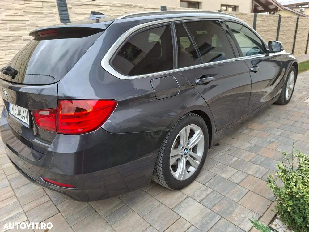 BMW Seria 3 320d Blue Performance Sport Line - 4
