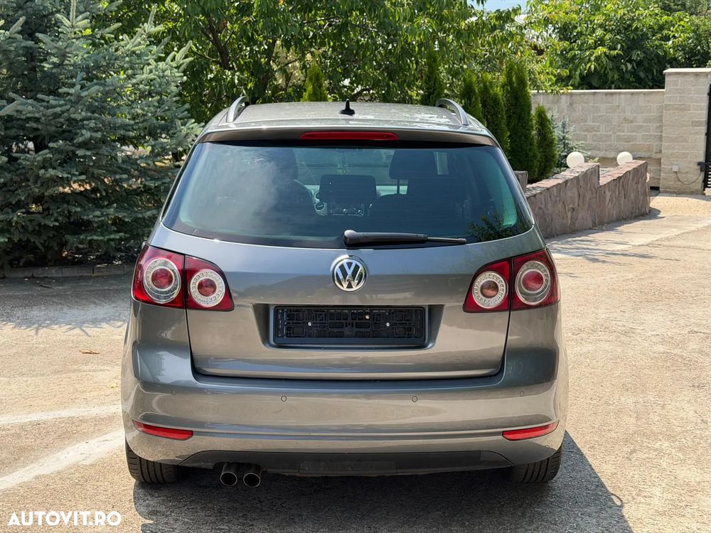 Volkswagen Golf 2.0 TDI DPF BlueMotion Technology MATCH - 13