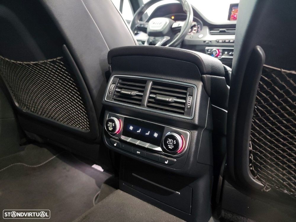 Audi Q7 3.0 TDI quattro S-line Tiptronic 7L - 18