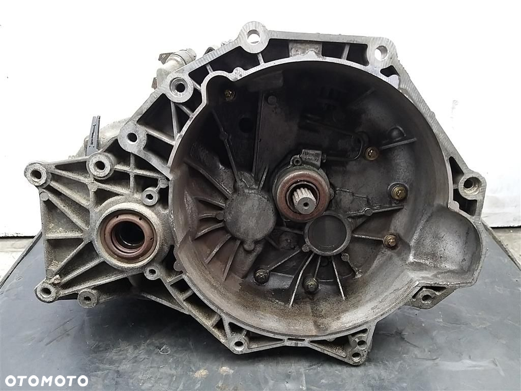 Skrzynia biegów Manualna Opel Astra II G BERTONE 2.2B 145KM F23 C395 - 8