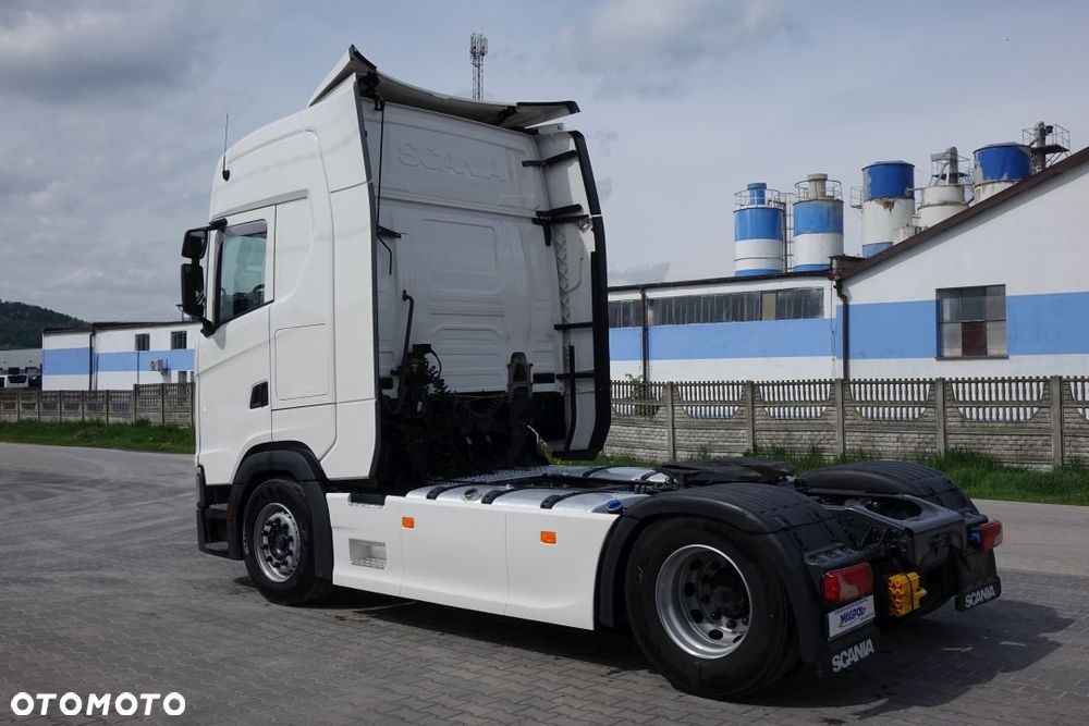 Scania S450 / EURO 6 / STANDARD / AUTOMAT / RETARDER / KLIMATYZACJA POSTOJOWA / LODÓWKA  /  2 ZBIORNIKI 700L / PO KONTRAKCIE - 7