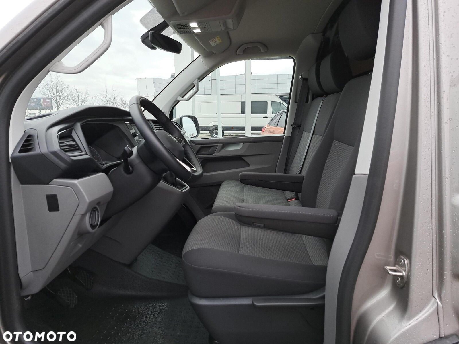 Volkswagen Transporter - 16