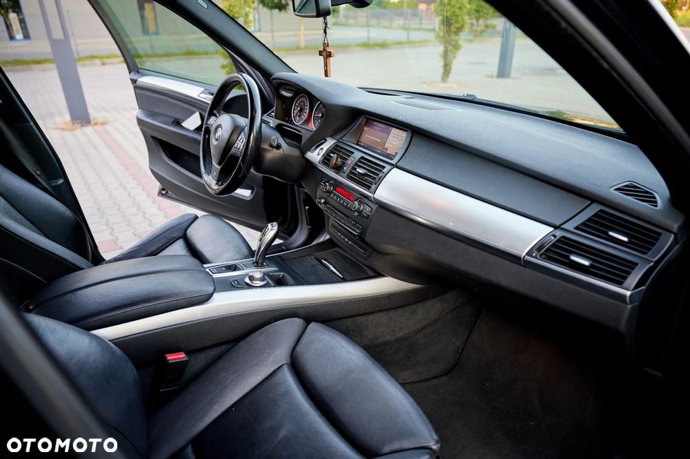 BMW X5 3.0sd xDrive - 13