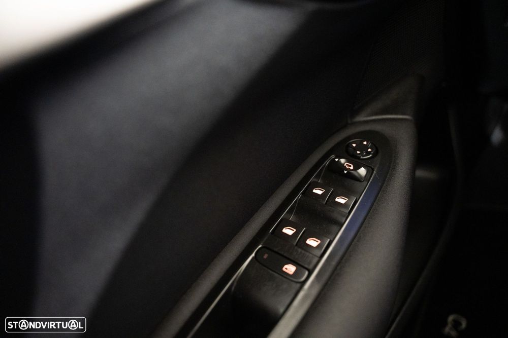 Citroën C4 1.2 PureTech Feel - 17