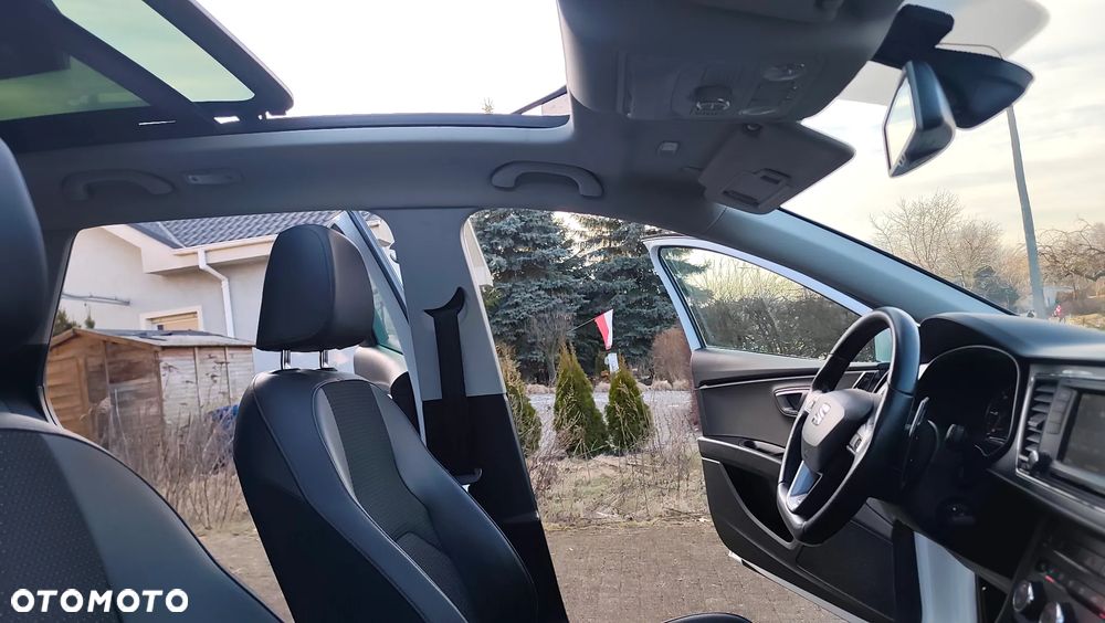 Seat Leon 2.0 TDI DPF DSG FR - 32