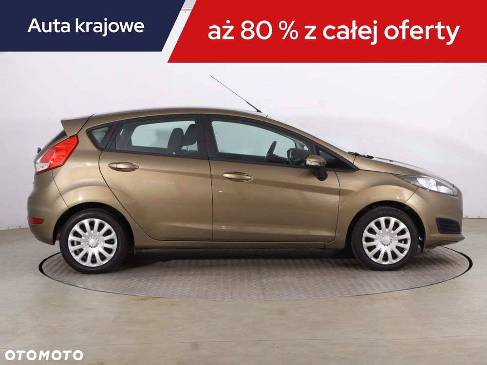 Ford Fiesta - 8