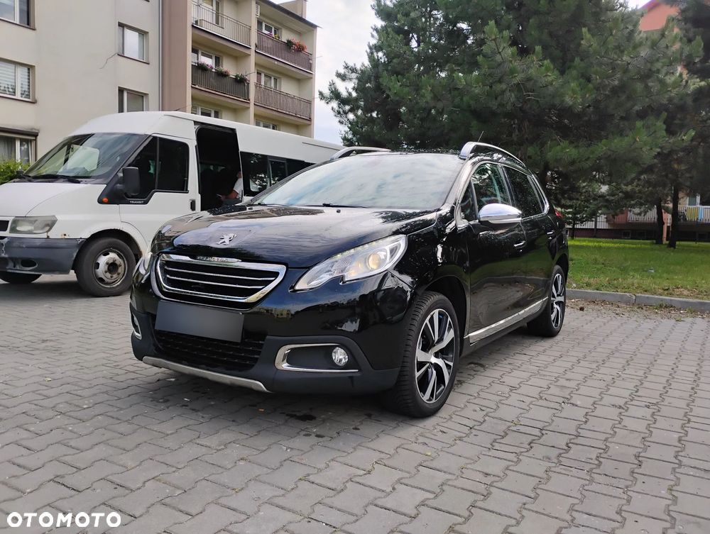 Peugeot 2008 1.6 e-HDi Allure S&S - 3