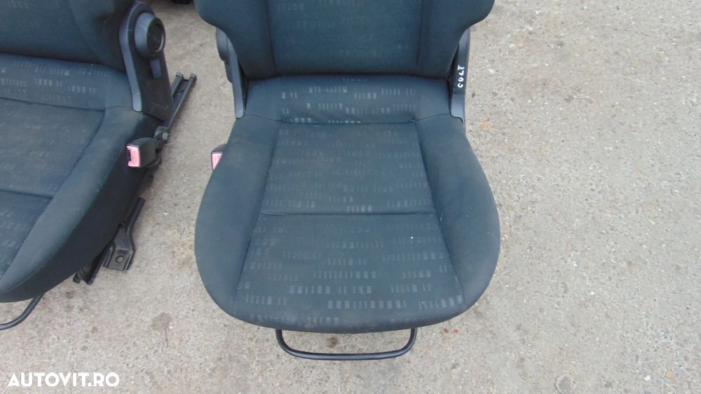 Set Scaune fata-spate Mitsubishi Colt in 2 usi an 2006 - 7