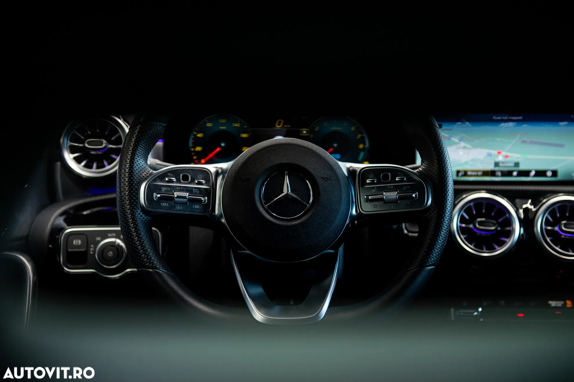 Mercedes-Benz CLA - 17