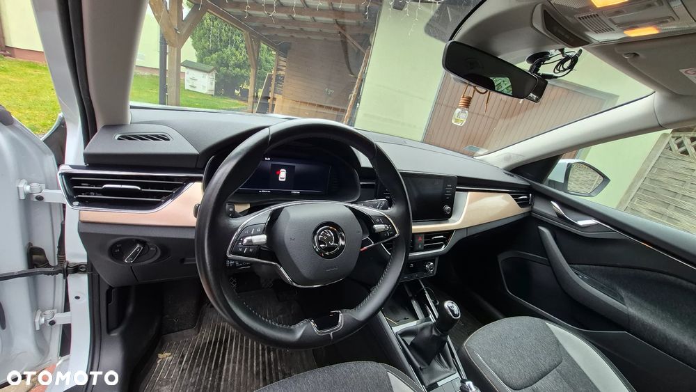 Skoda Kamiq 1.0 TSI Style - 8