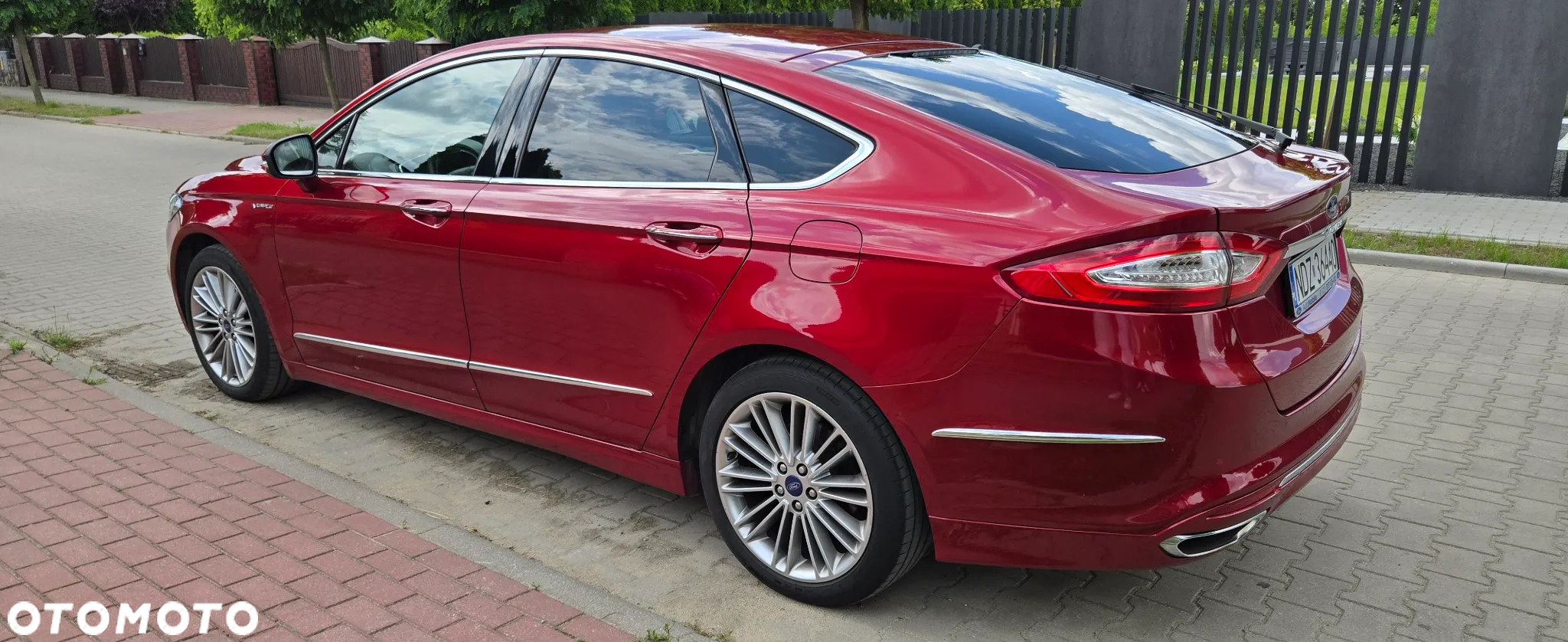 Ford Mondeo Vignale 2.0 TDCi PowerShift - 4