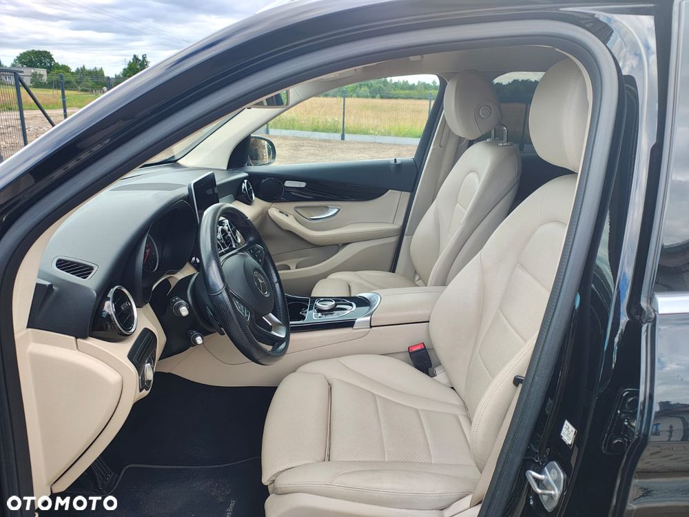 Mercedes-Benz GLC 220 d 4-Matic - 26