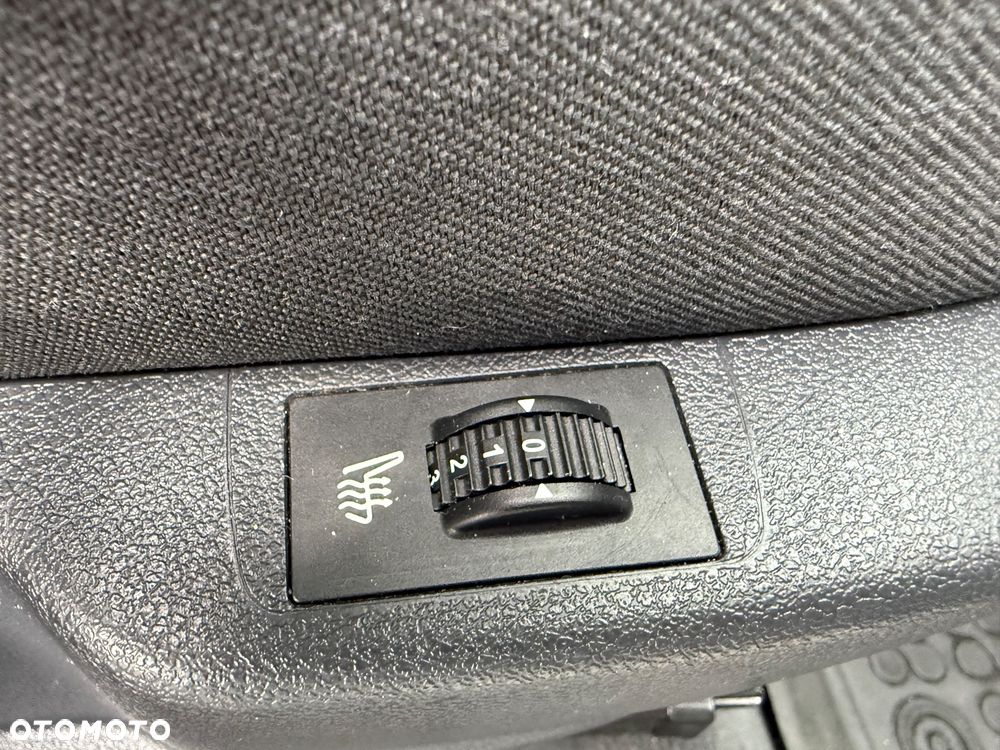 Peugeot 5008 1.6 HDi Premium - 5