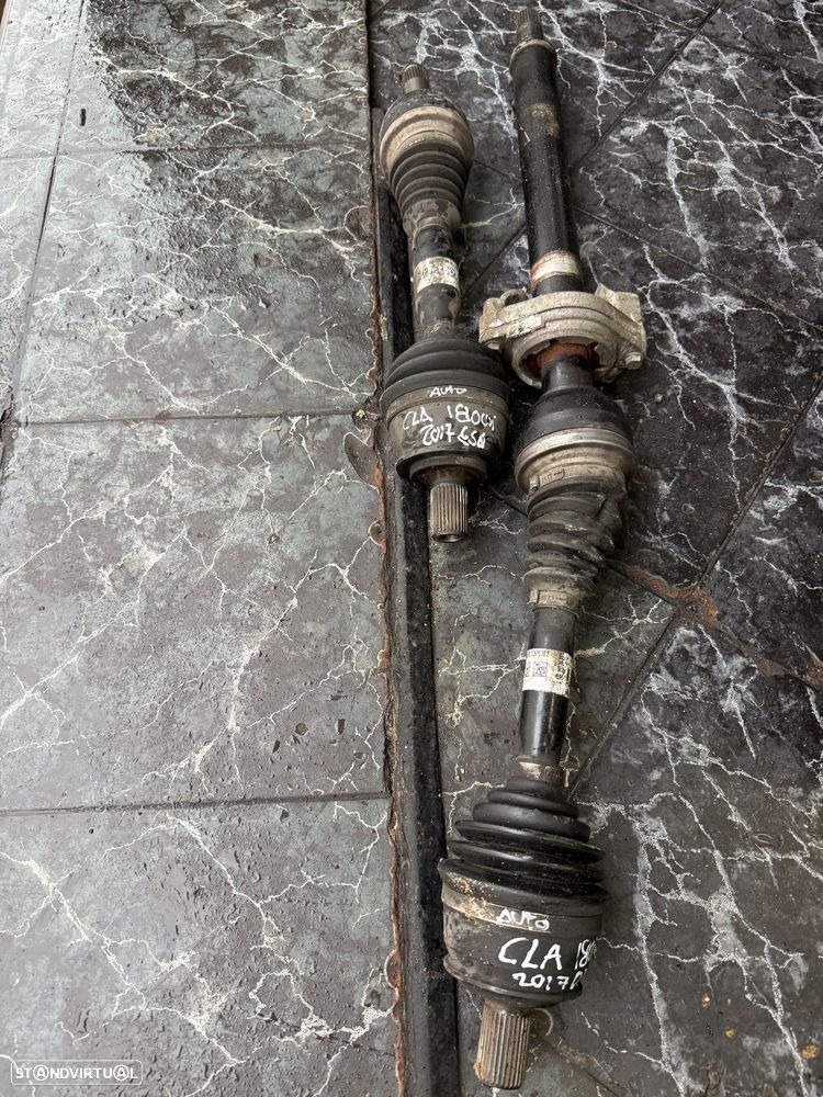 Transmissão esquerda e direita Mercedes Cla Automático Automática A180cdi cla180cdi - 1