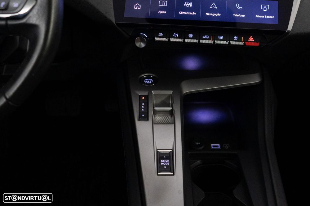 Peugeot 408 1.6 Hybrid Allure Pack e-EAT8 - 19