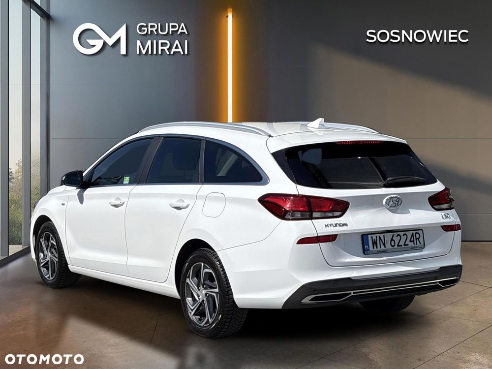Hyundai i30 1.5 T-GDI 48V Smart - 3