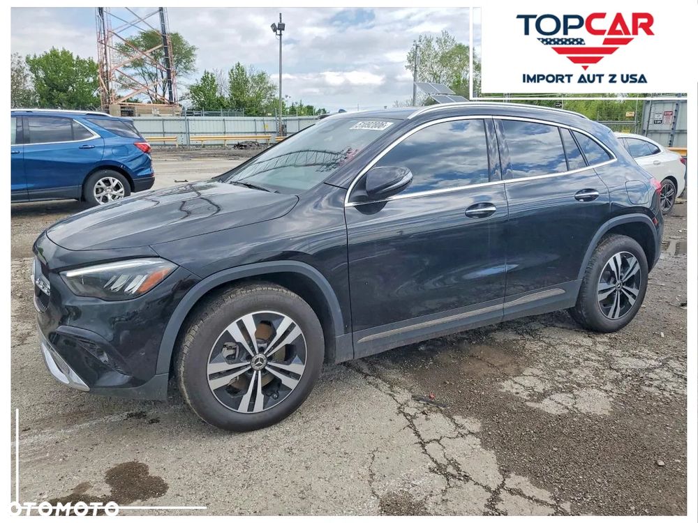Mercedes-Benz GLA - 1