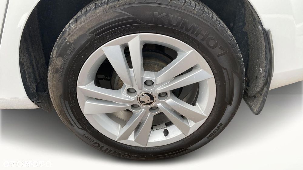Skoda Fabia 1.0 TSI Ambition - 14