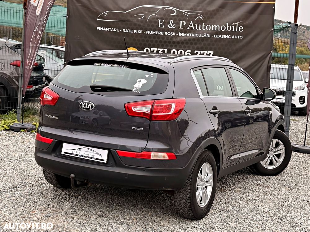 Kia Sportage 1.7 CRDI 2WD ISG Attract - 11