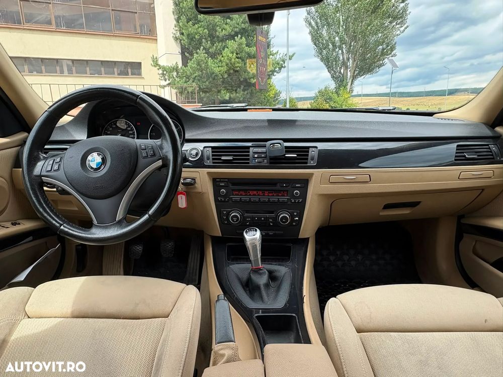 BMW Seria 3 320d xDrive DPF - 9