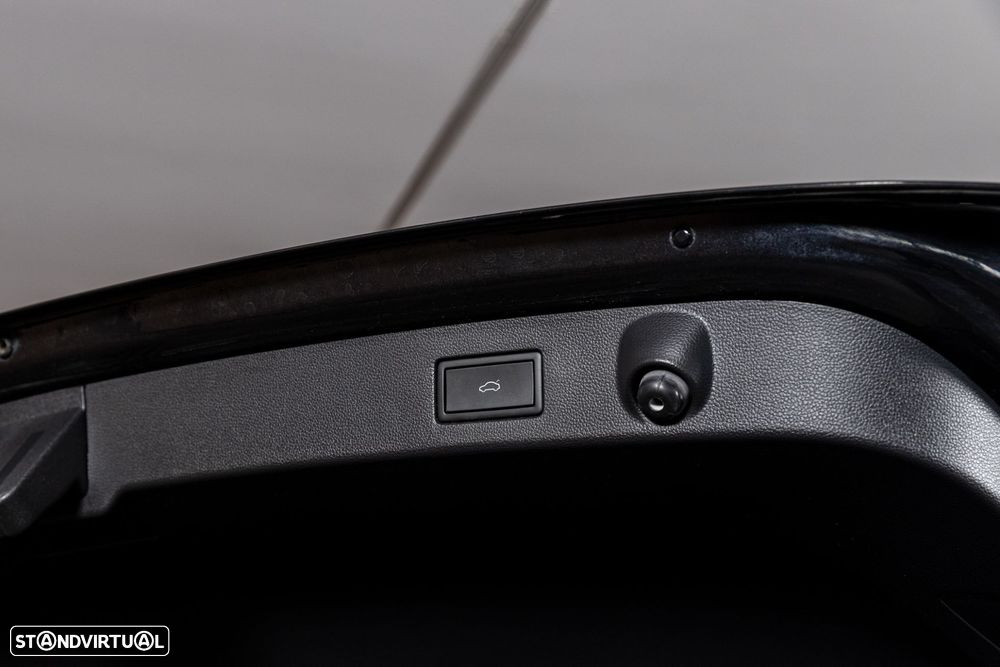 VW Arteon Shooting Brake 2.0 TDI R-Line DSG - 31