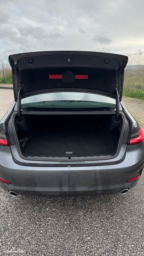 BMW 330 e Corporate Edition Auto - 12