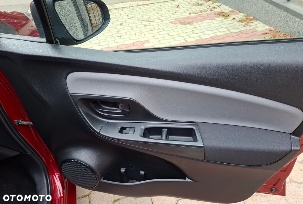 Toyota Yaris - 23