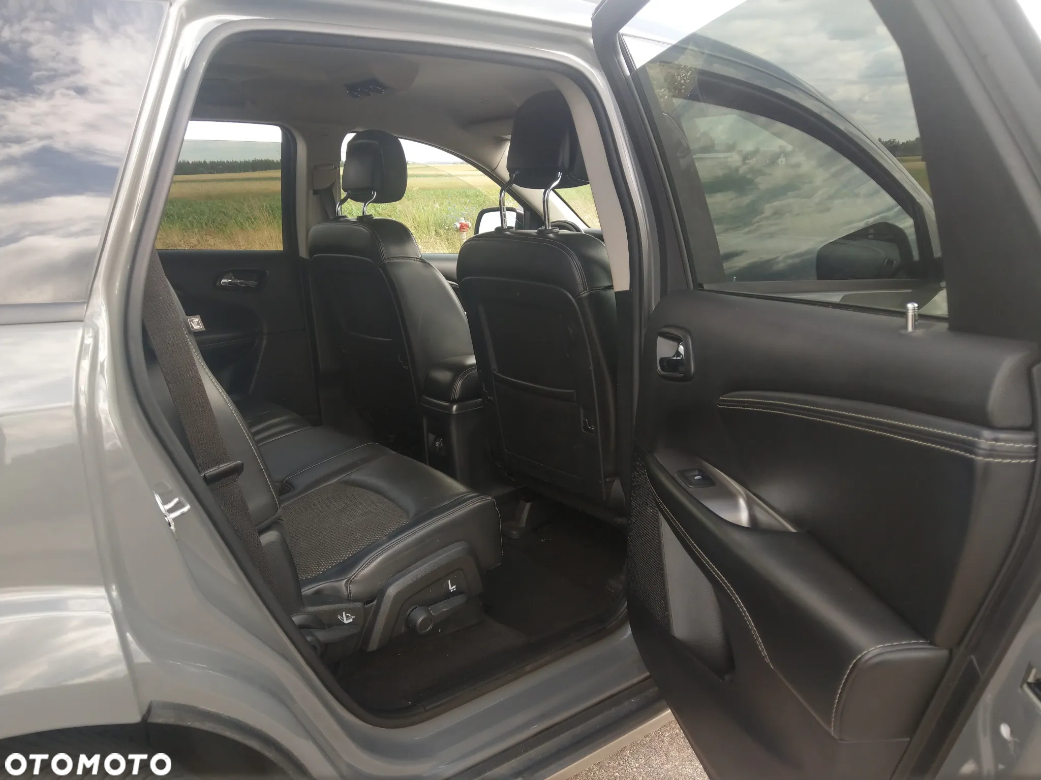 Dodge Journey - 10