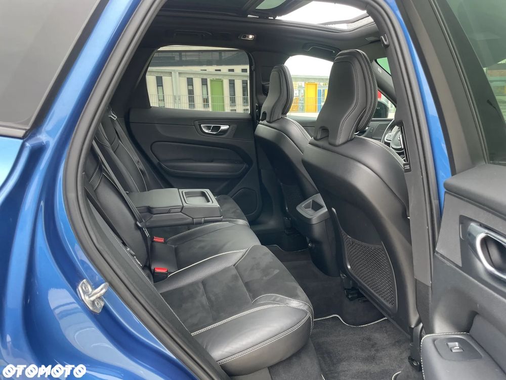 Volvo XC 60 T4 Geartronic RDesign - 27