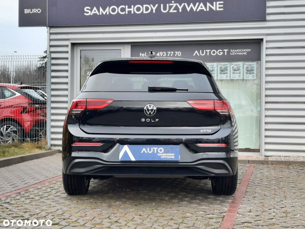 Volkswagen Golf VIII 1.5 eTSI Life DSG - 29