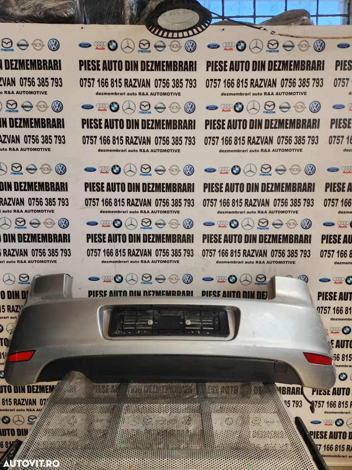 Bara Spate Vw Golf 6 VI Hatchback An 2008-2009-2010-2011-2012-2013 Originala Mica Zgarietura - 2
