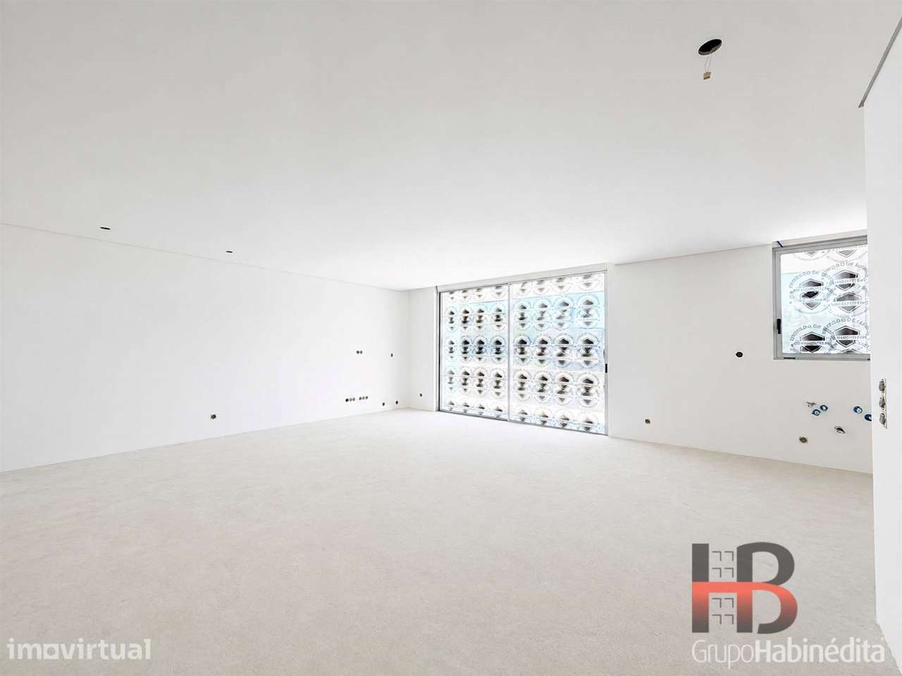 Apartamento T2 Exclusivo | Marina do Freixo | Design Sofisticado - Grande imagem: 2/19