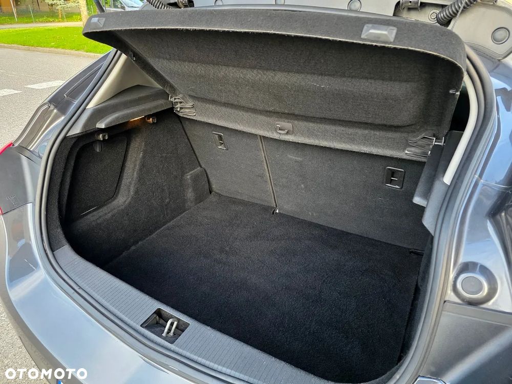Opel Astra 1.4 Essentia - 13