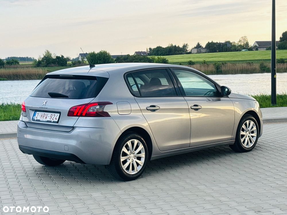 Peugeot 308 1.5 BlueHDi Business Line S&S - 18