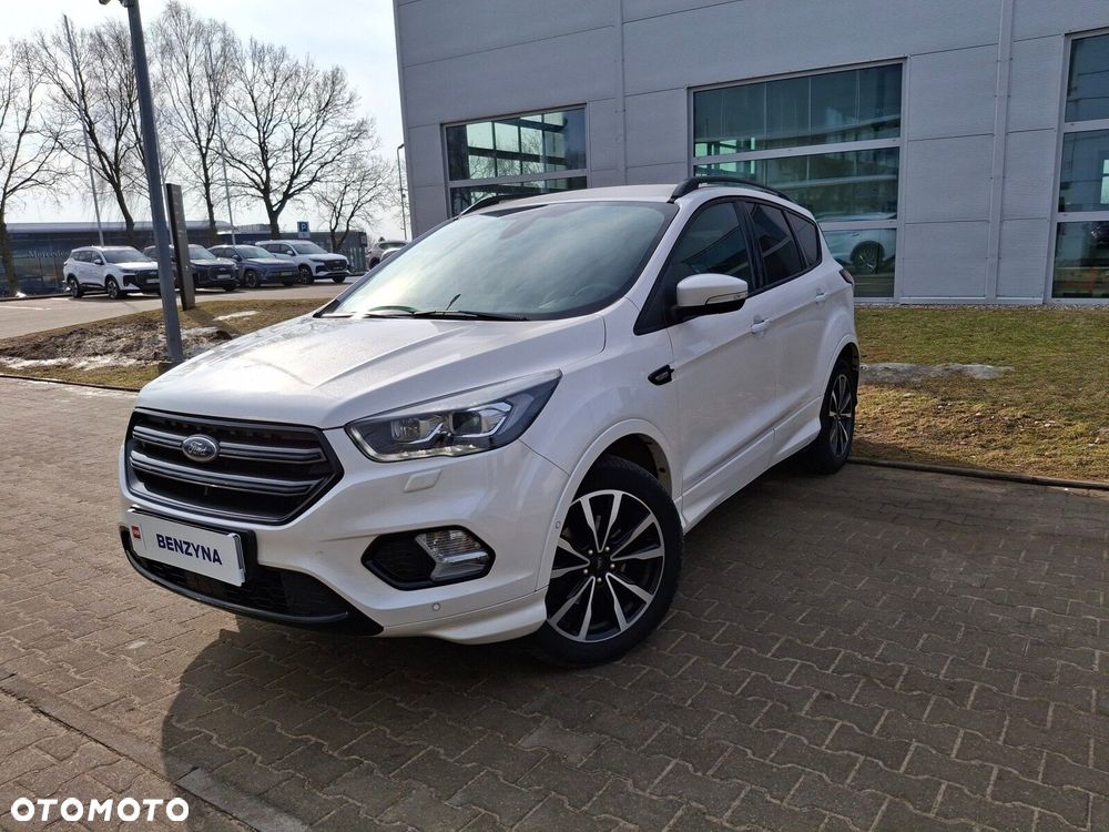 Ford Kuga - 2