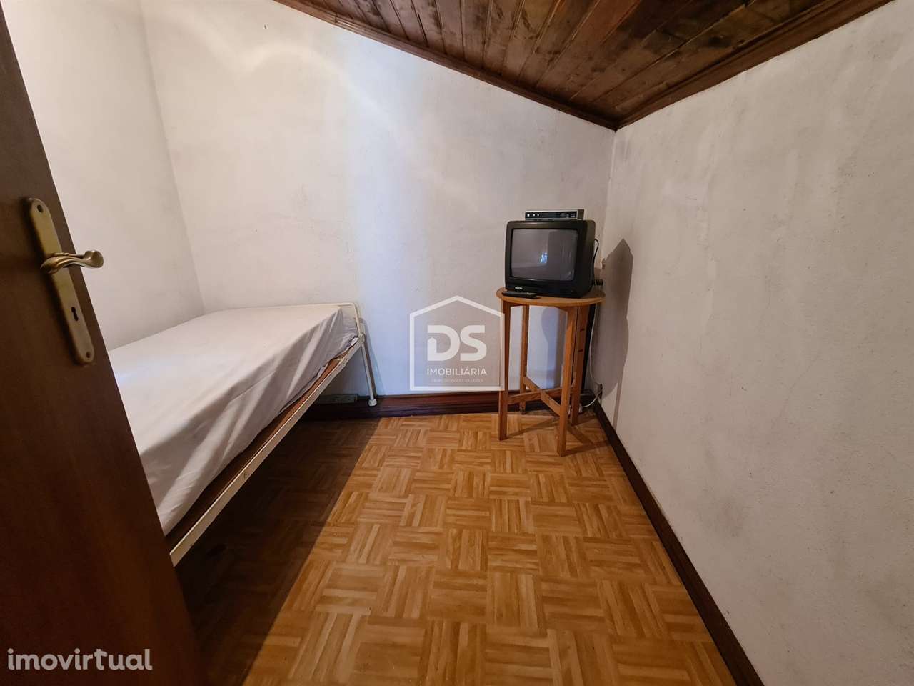 Moradia em Banda T1 Venda em Vila Seca e Santo Adrião,Armamar - Grande imagem: 4/14