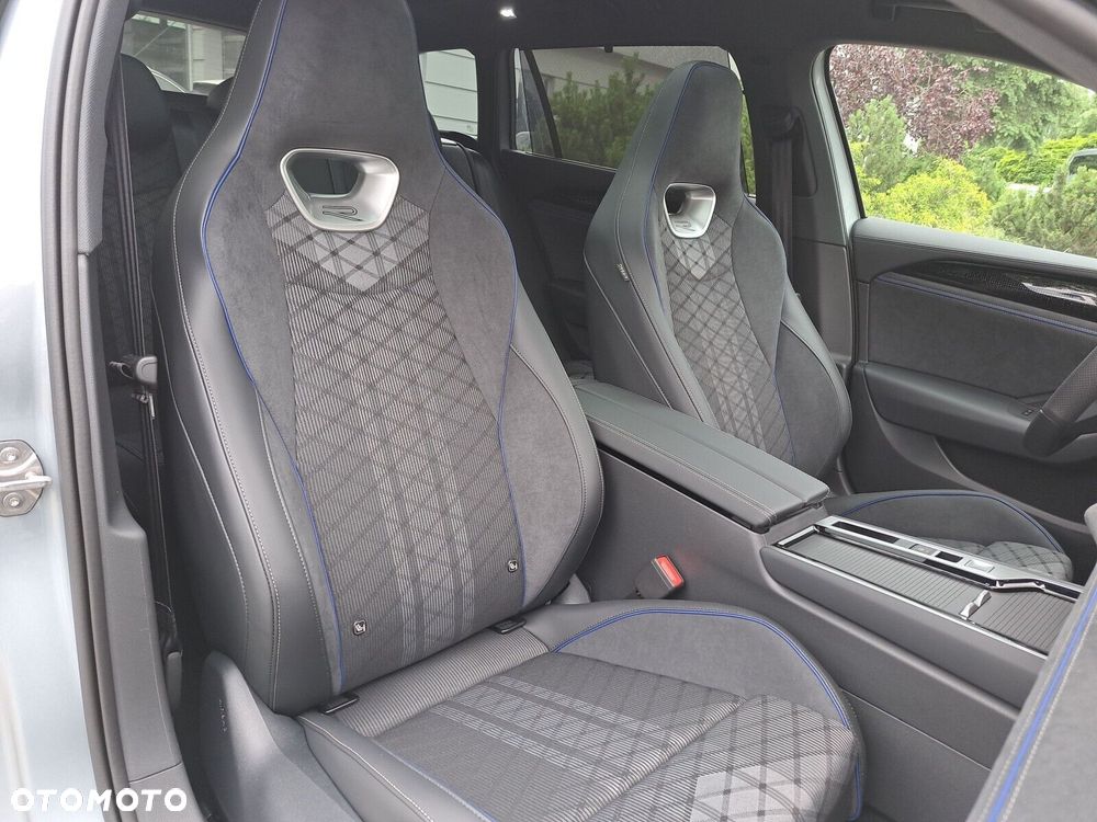 Volkswagen Passat Variant - 33