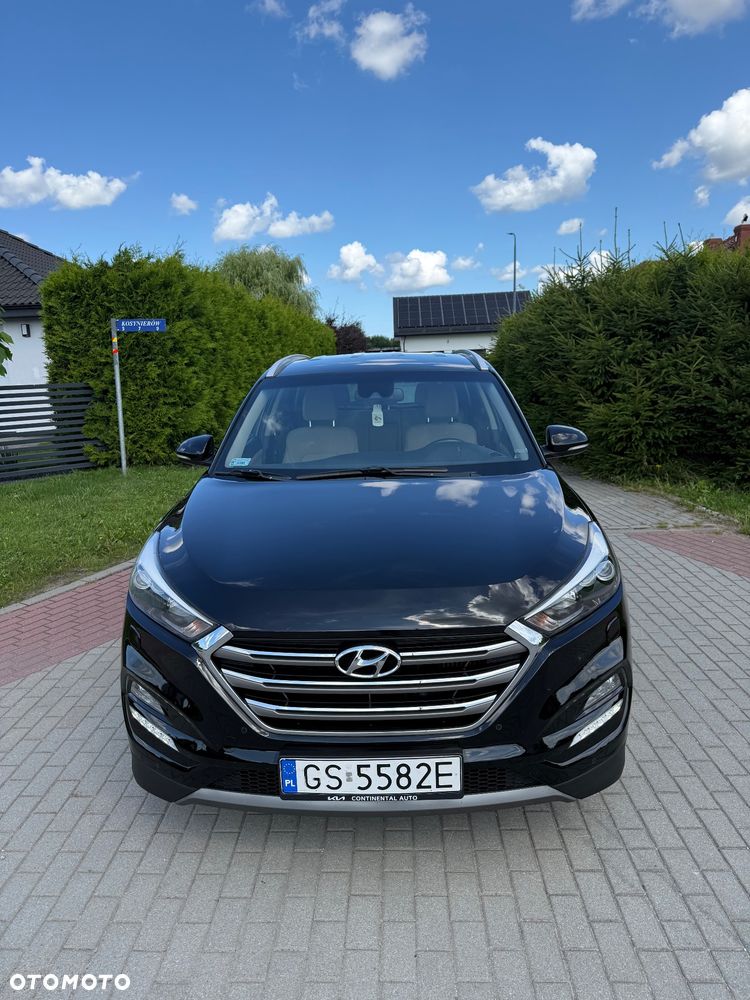 Hyundai Tucson 2.0 CRDI BlueDrive Style 2WD - 2