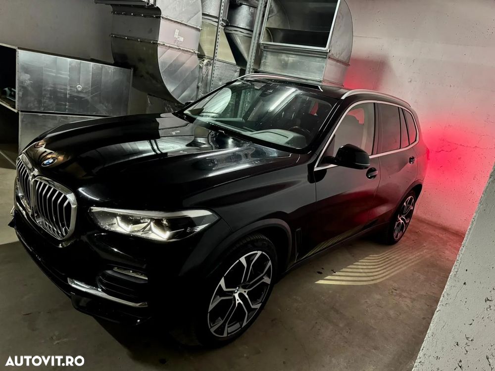 BMW X5 xDrive40i - 16