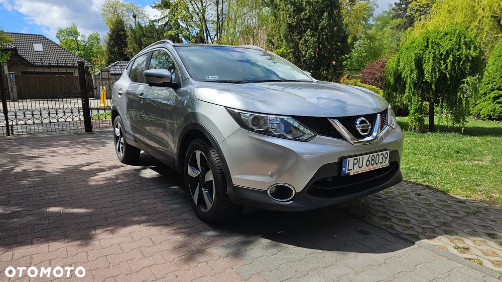 Nissan Qashqai 1.2 DIG-T N-Connecta EU6 - 1