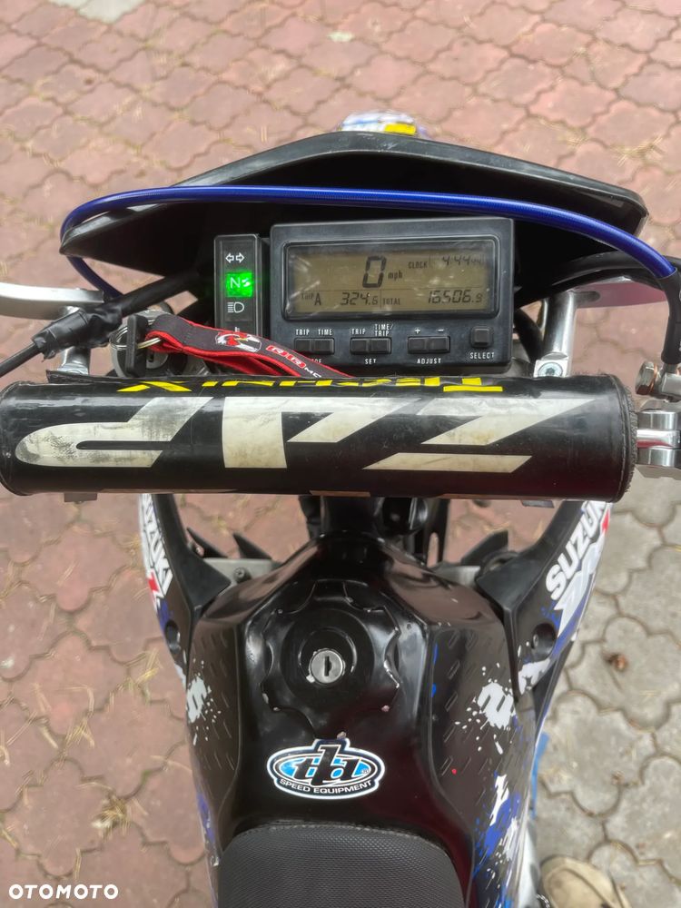 Suzuki DR-Z - 7