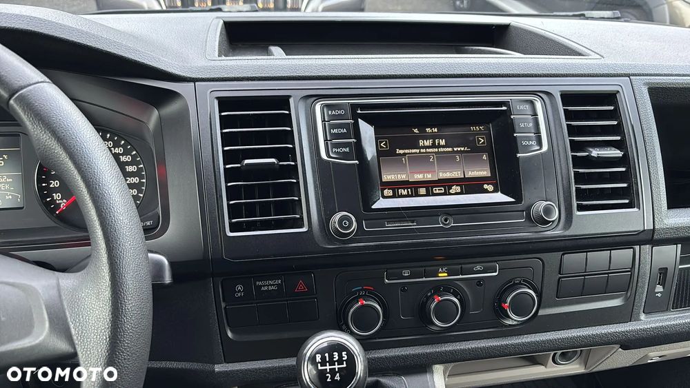 Volkswagen Transporter - 13