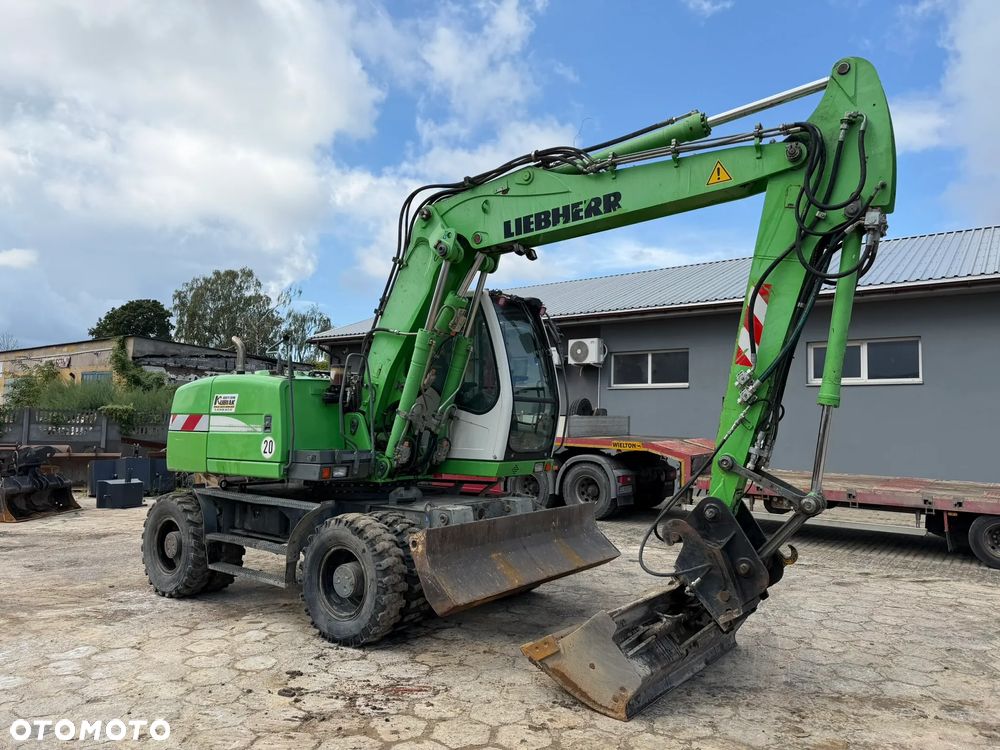Liebherr A 314 - 1