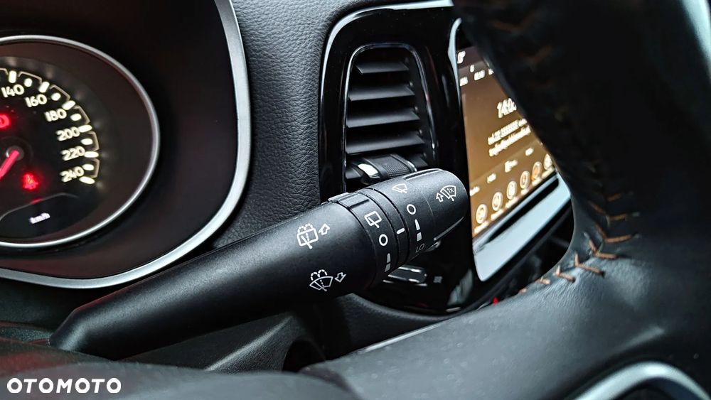 Jeep Compass 1.4 TMair Limited 4WD S&S - 17