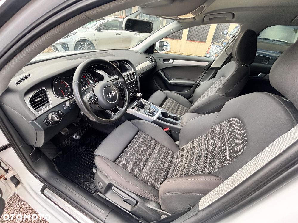 Audi A4 Avant 2.0 TDI DPF clean diesel Ambiente - 15