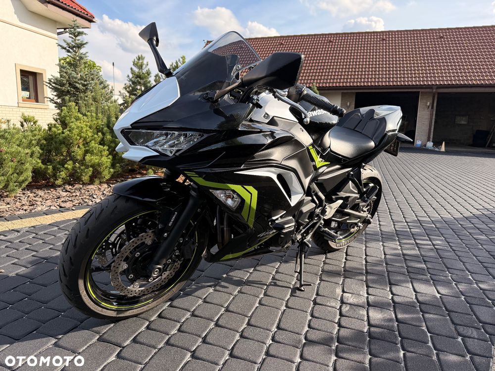 Kawasaki Ninja - 12