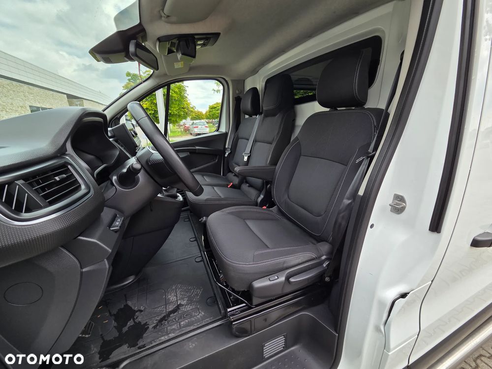 Renault Trafic - 13