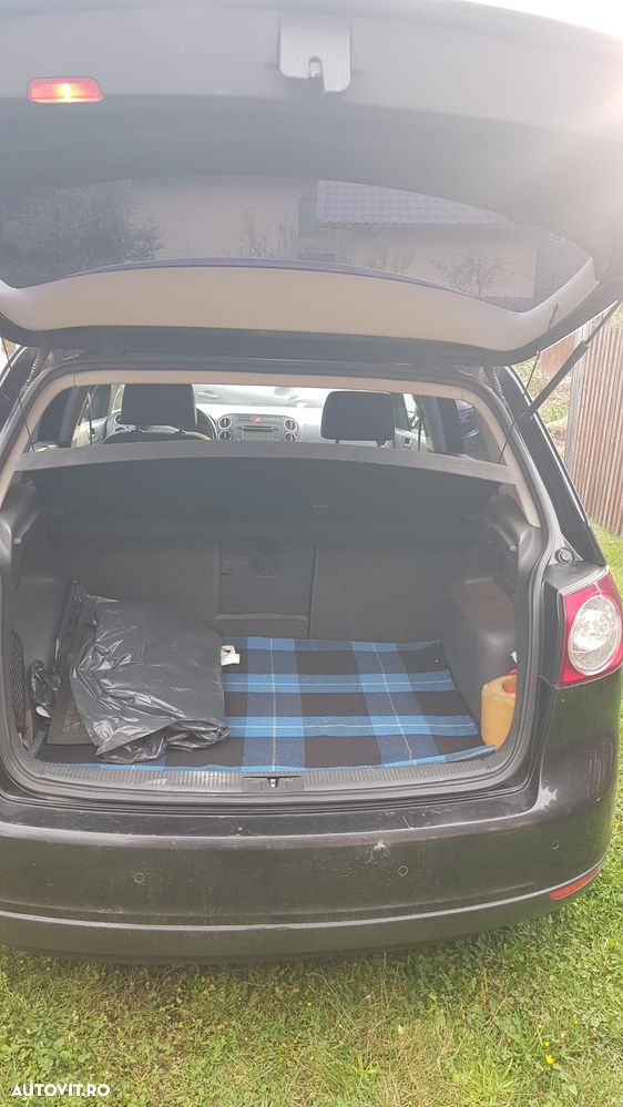 Volkswagen Golf Plus - 10