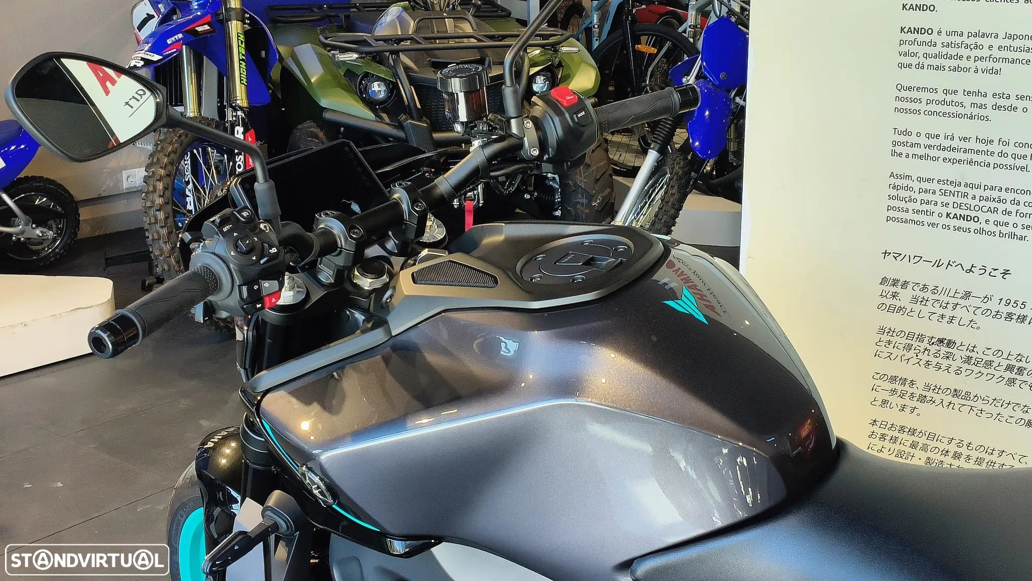 Yamaha MT-09 Y-AMT (caixa automática) - 9