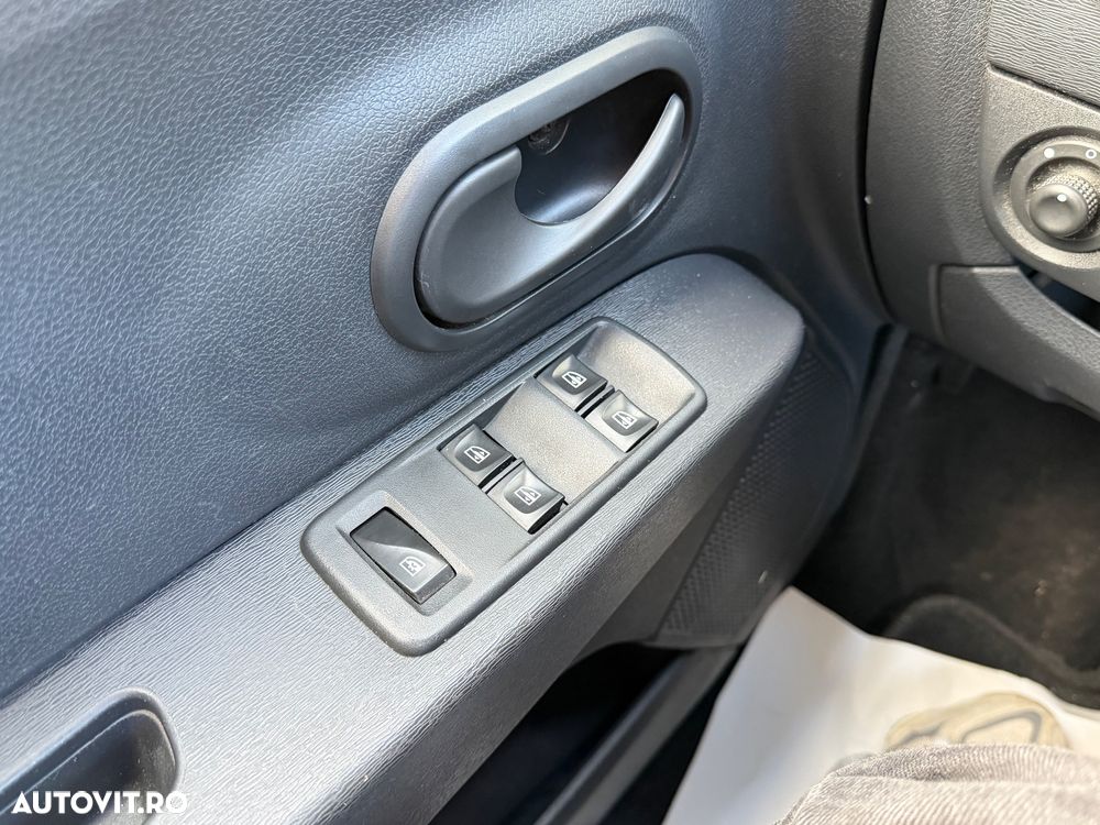 Dacia Lodgy 1.5 dCi Stepway - 20